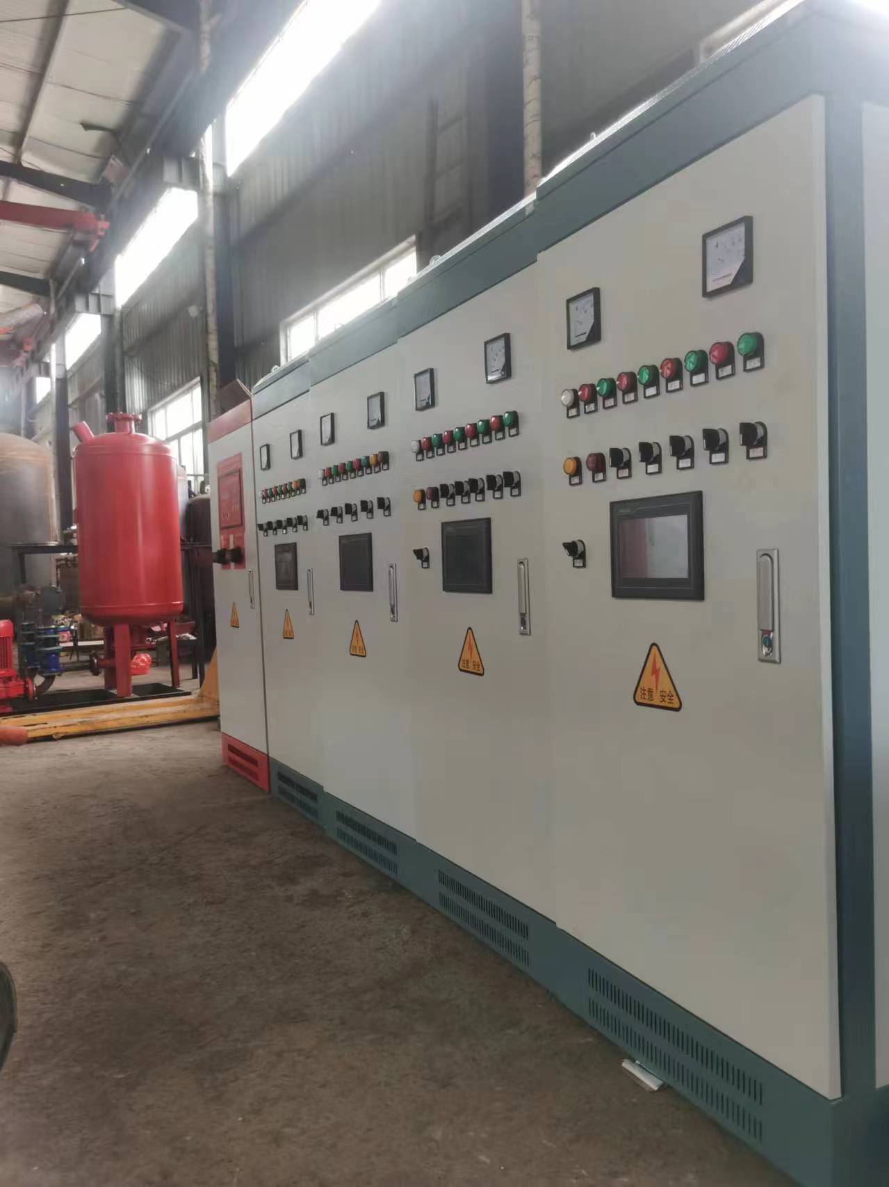 變頻控制柜廠(chǎng)家，國(guó)產(chǎn)變頻控制柜，ABB變頻控制柜